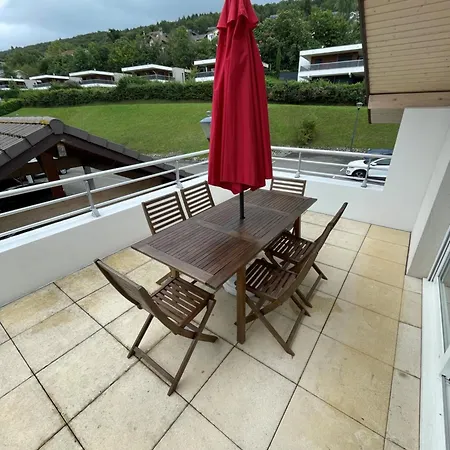 Apartment Superbe Au Calme Avec Vue Sur Le Lac.