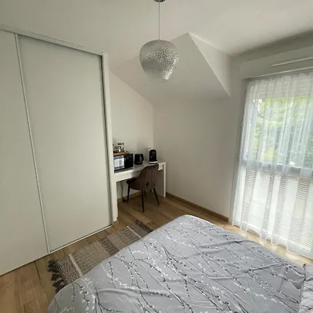 Apartment Superbe Au Calme Avec Vue Sur Le Lac. Évian-les-Bains